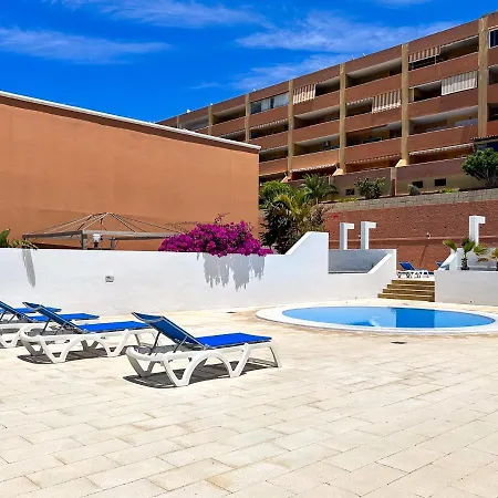 Roque Del Conde Seaview 아파트 *